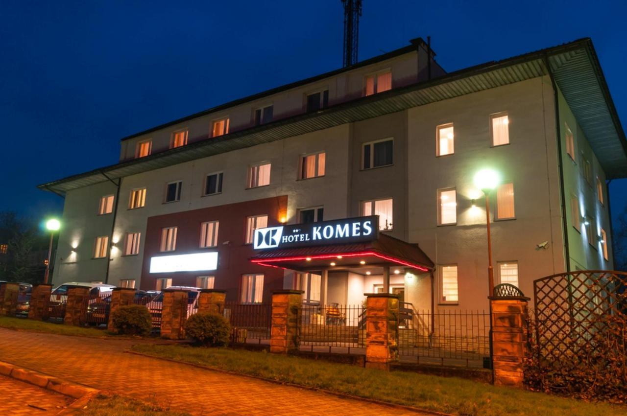 Hotel Komes Skarżysko-Kamienna Exteriér fotografie